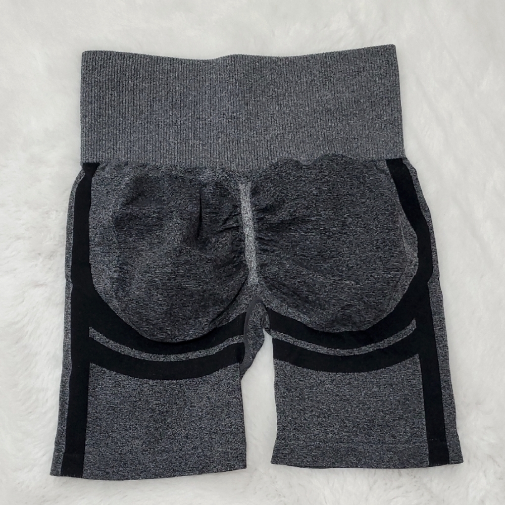 Weightlifting Running High Waited Seamless Gray and Black Athletic Shorts Size M